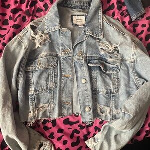 Forever 21 Distressed Jean Jacket Blue Medium Cropped Button Down Faded